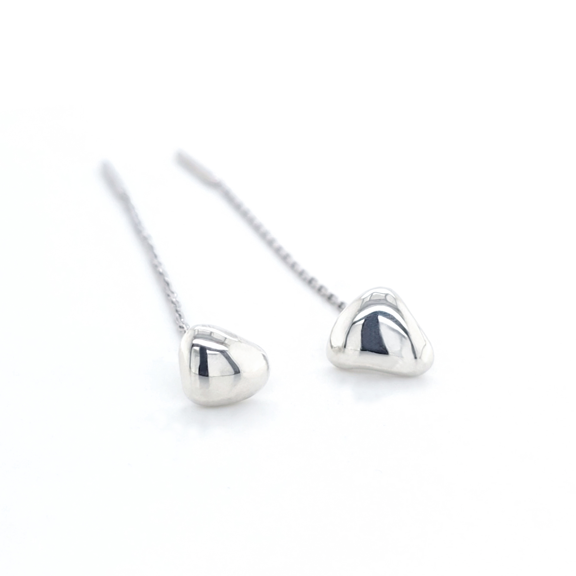 0.earring 1